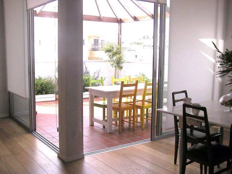 Au centre,Avec terrasse,Bel appartement,