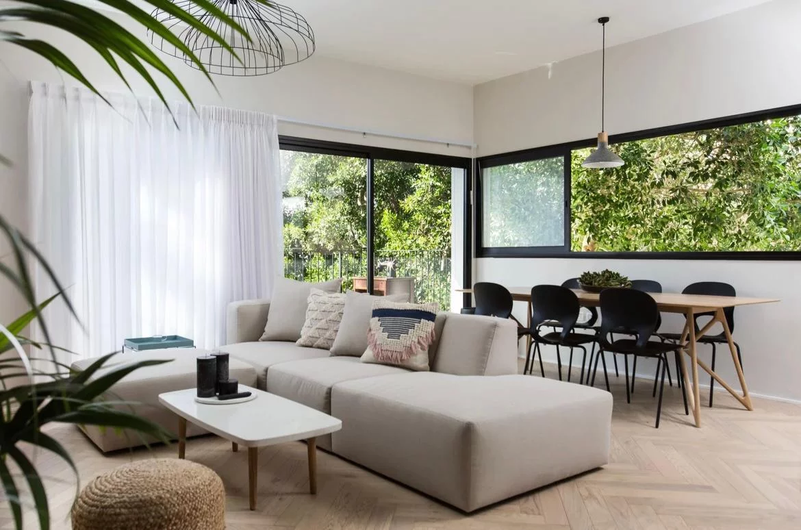 Appartamento ristrutturato e arredato in vendita a Tel Aviv, via Herman Cohen