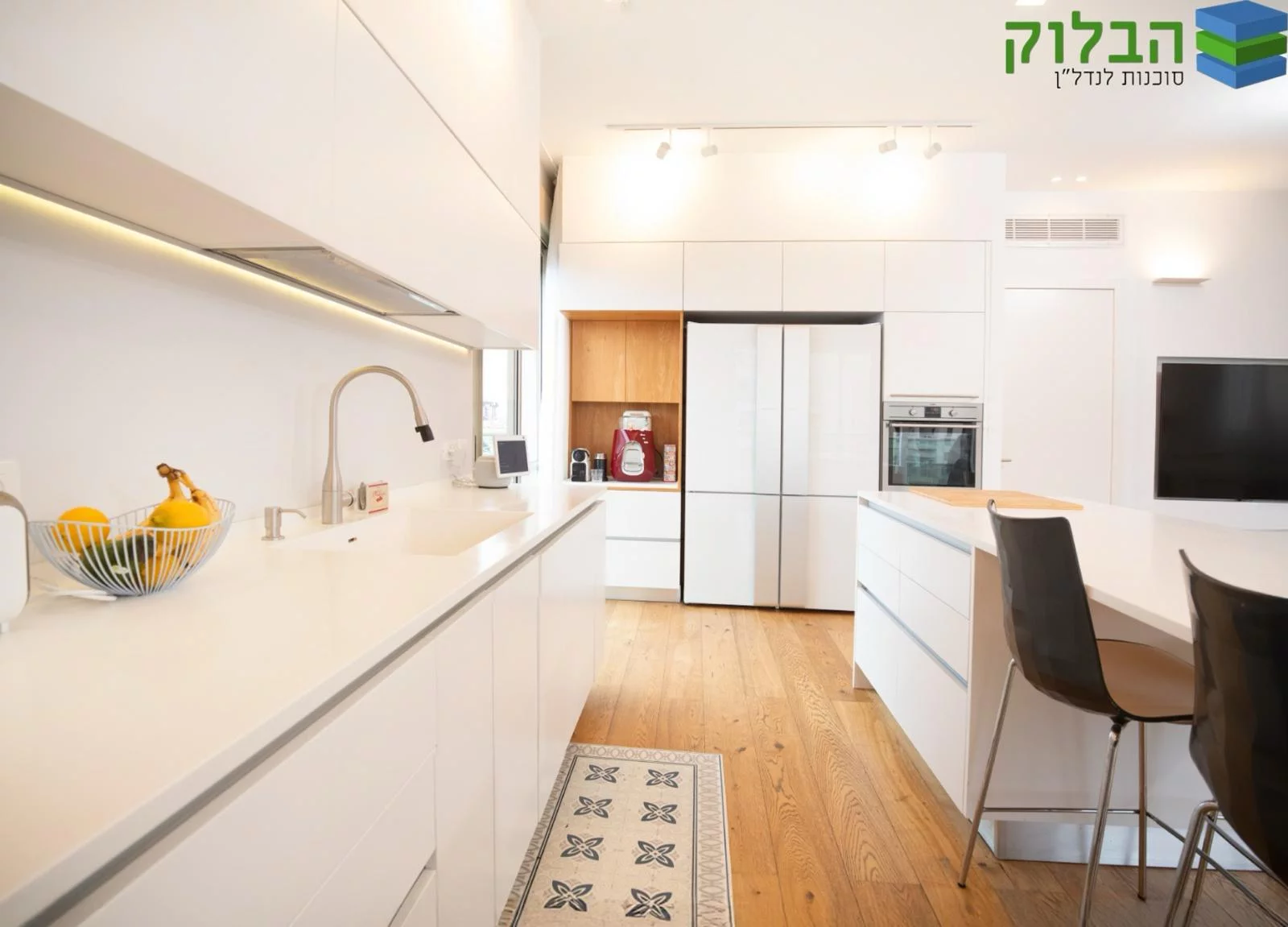 למכירה בבלעדיות הפנטהאוז היפה והמרשים ביותר בשכונת כצנלסון המבוקשת בראשון לציון !!!